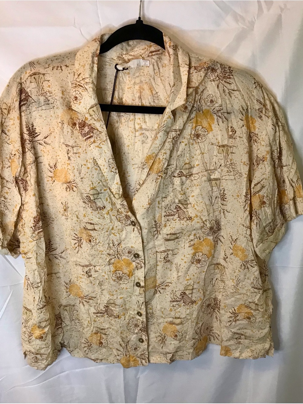 Prana Iguala Golden Hour Escape Wildlife Button Down Top Women's size XL 24 PTP